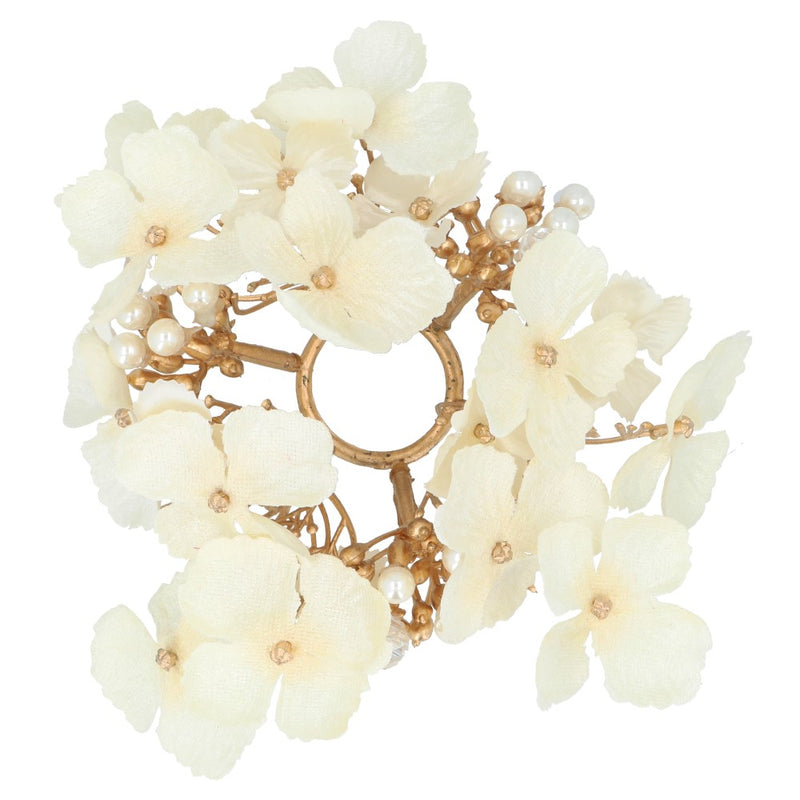 Cream and gold hydrangea Christmas candle ring – Gisela Graham