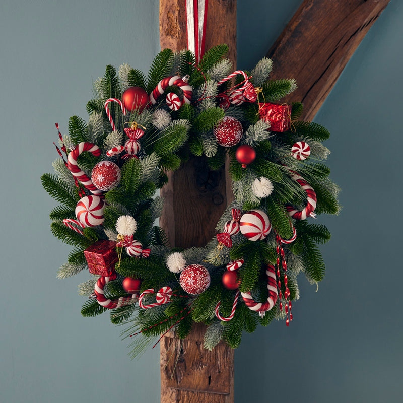 Giftbox Wreath (60cm)