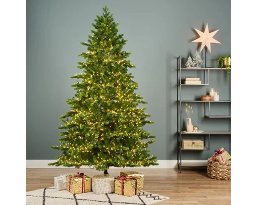 8 Foot Galloway Spruce Pre-Lit Christmas Tree With 5400 Warm White Lights (150cm x 240cm)