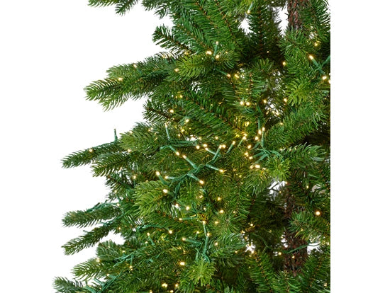 8 Foot Galloway Spruce Pre-Lit Christmas Tree With 5400 Warm White Lights (150cm x 240cm)