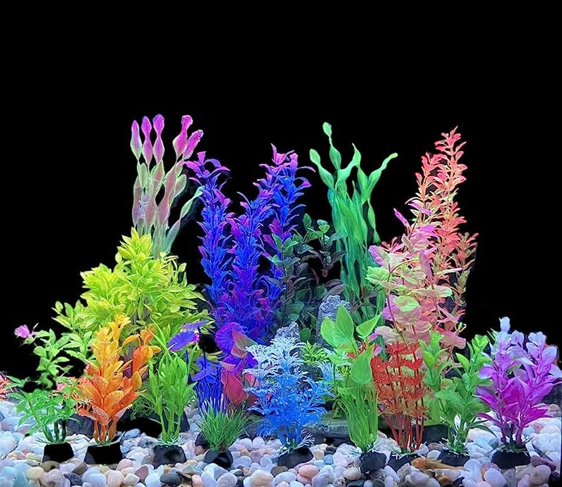 Betta Silk Red Lace Plant (13cm)
