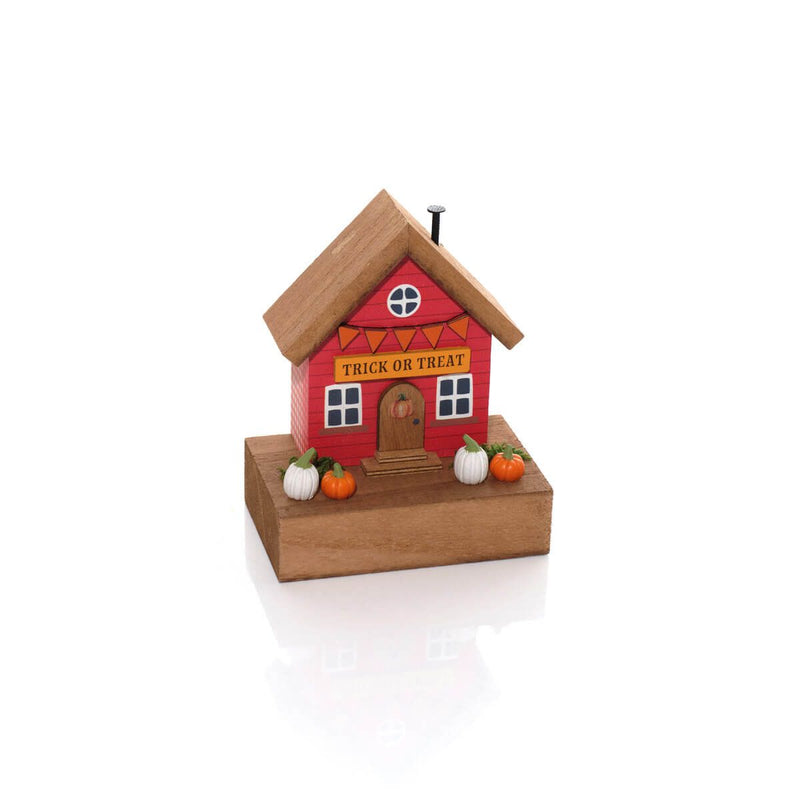 Decorative wooden pumpkin house block – alternate view – Richard Lang