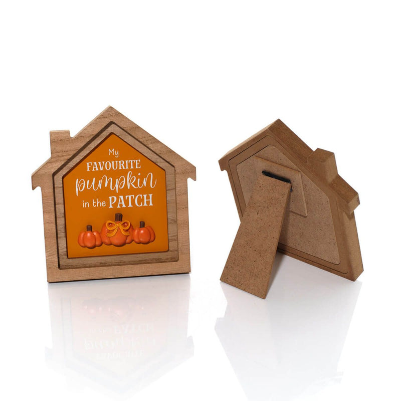 Wood-framed pumpkin house easel plaque – alternate view – Richard Lang