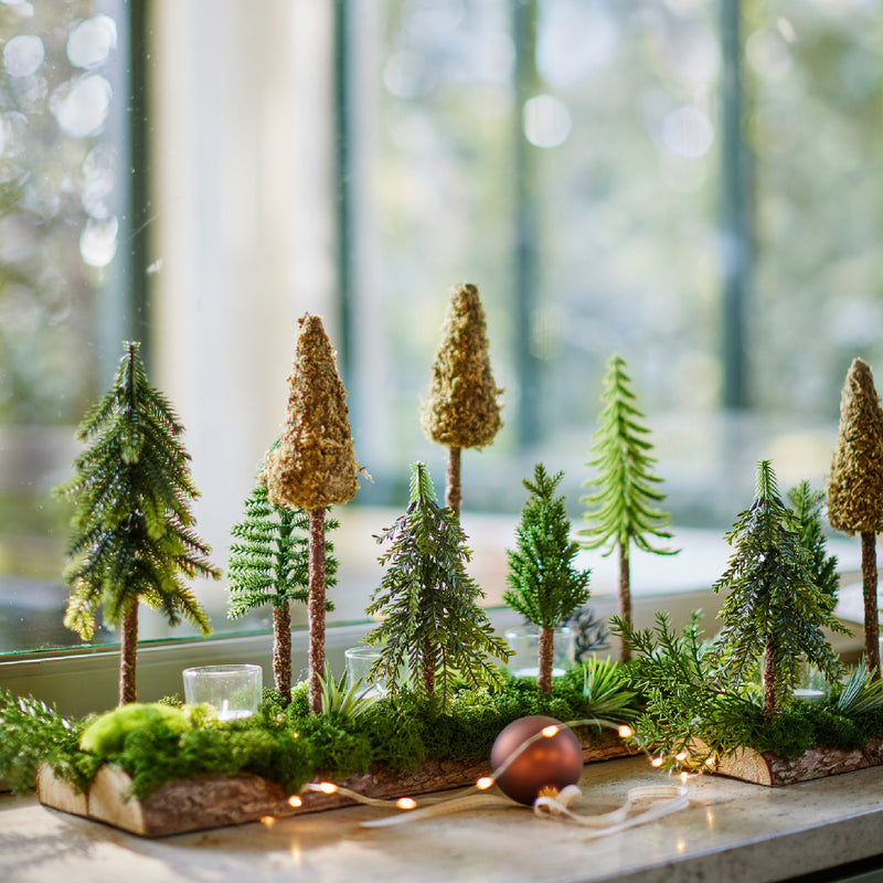 Christmas Forest Table-Piece  With Two Tealight Holders (10 x 30 x 29cm)