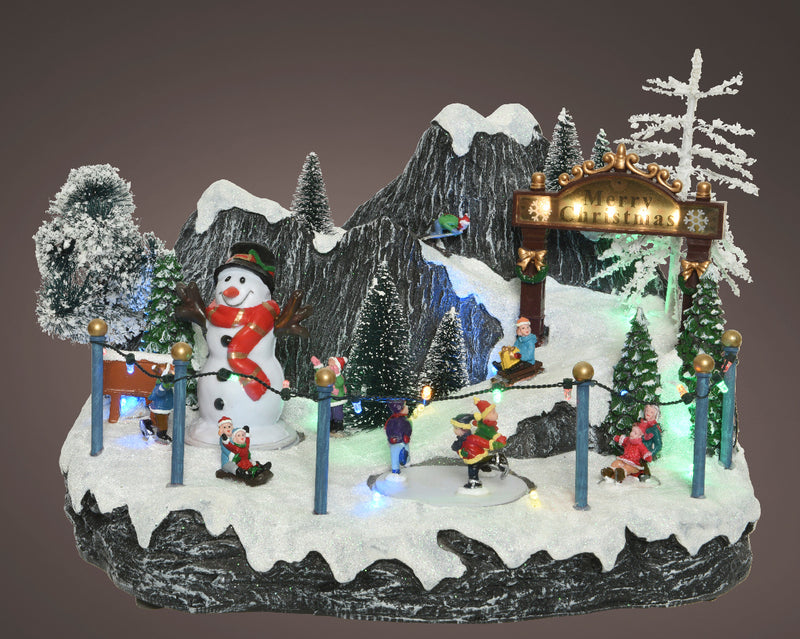 Christmas Village Scene Ski Slope LED Battery Operated (34cm x 25cm x 26cm)