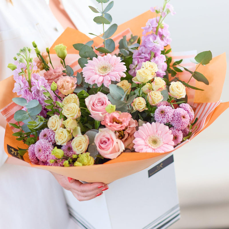 Extra Luxurious Pastel Bouquet