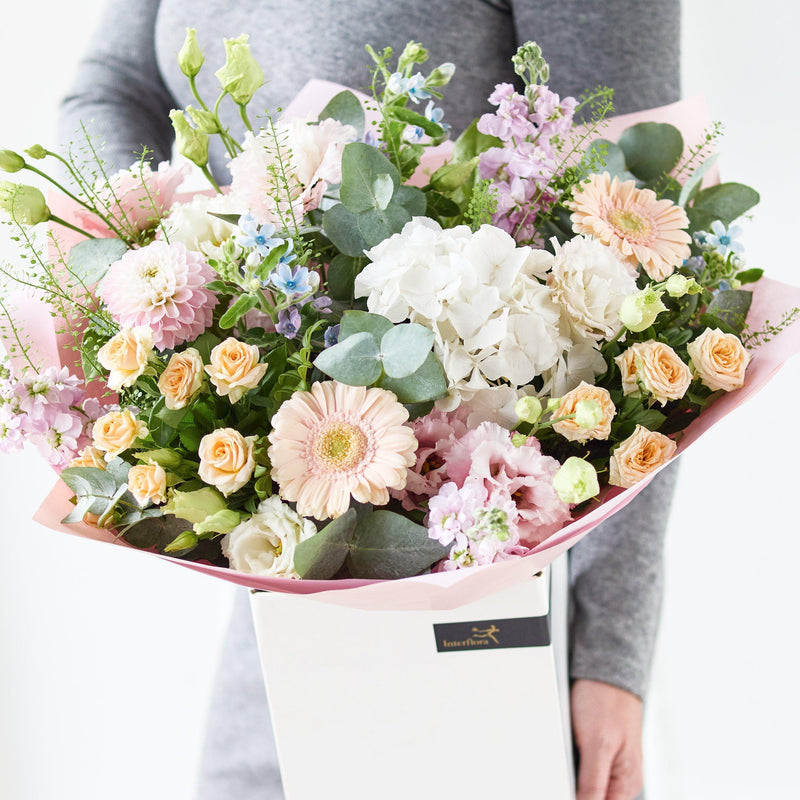 Lavish Pastel Bouquet