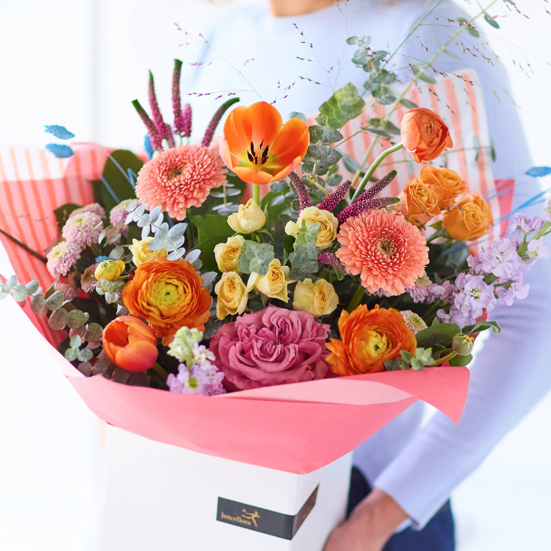 Love & Joy to Mum Bouquet