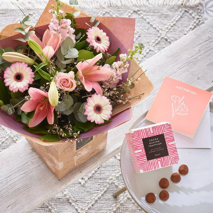 Mother's Day Luxury Pastels Bouquet Bundle With Chocolates and Card