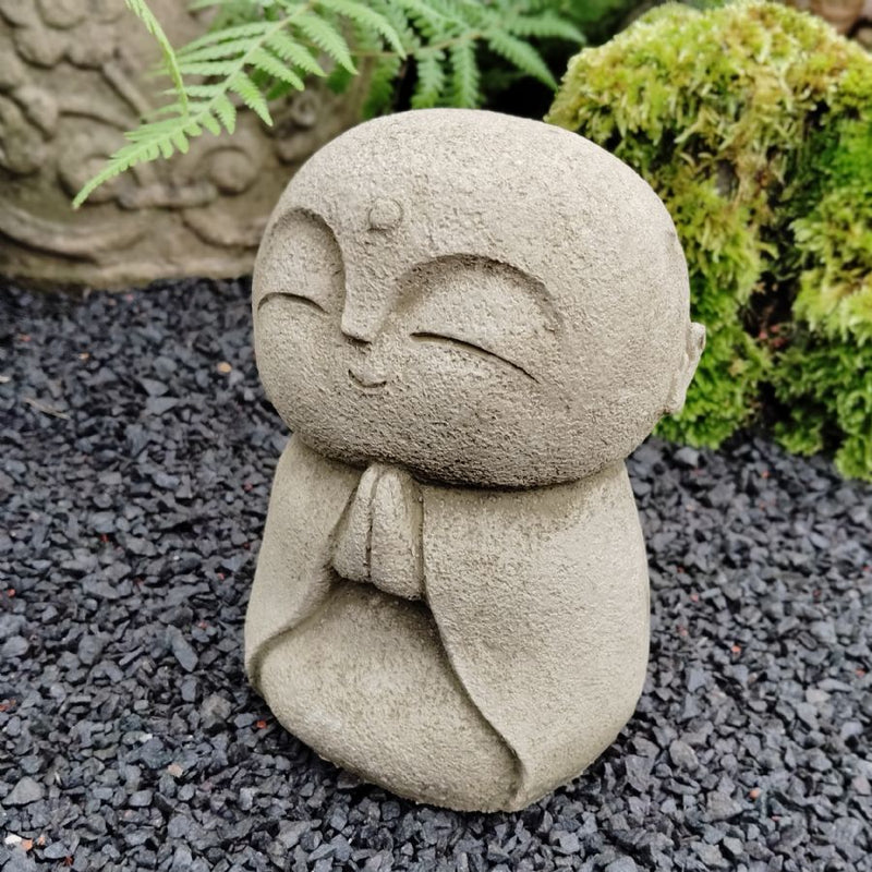Monk Praying 15cm EF27