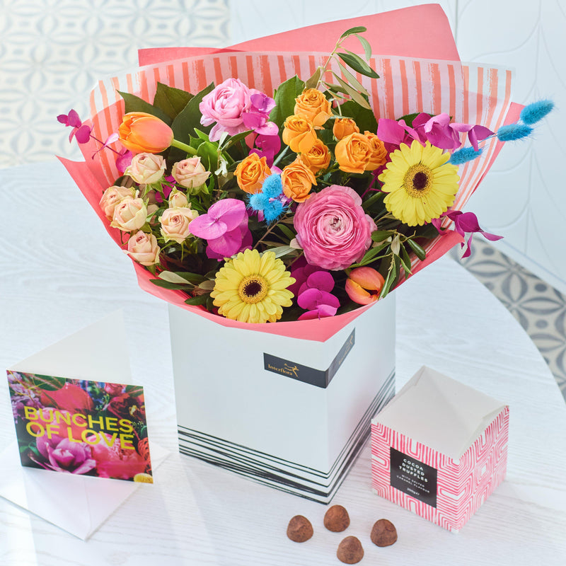 Mother’s Day Bundle With Card & Chocs
