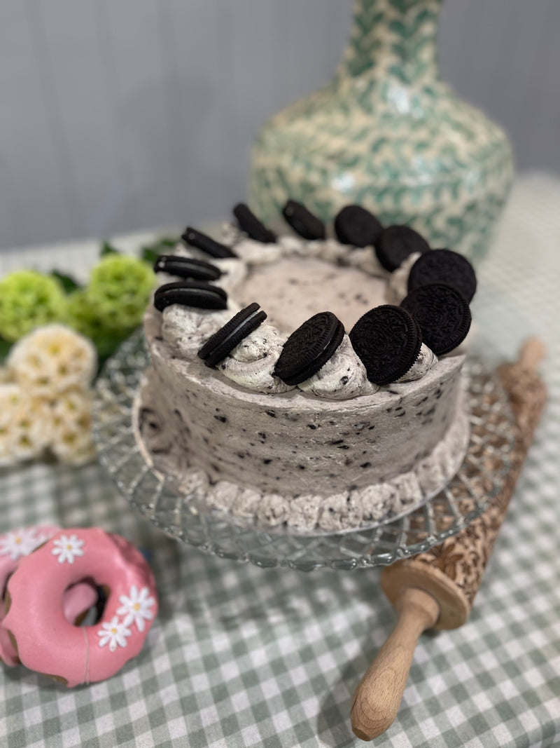 Oreo Cookie Chocolate Gateau - 8 Inch Round