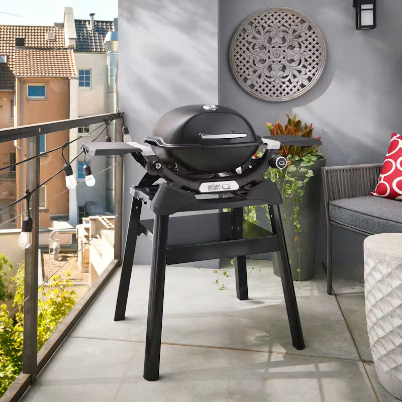 Weber Q 1200N With Side Tables and Compact Stand