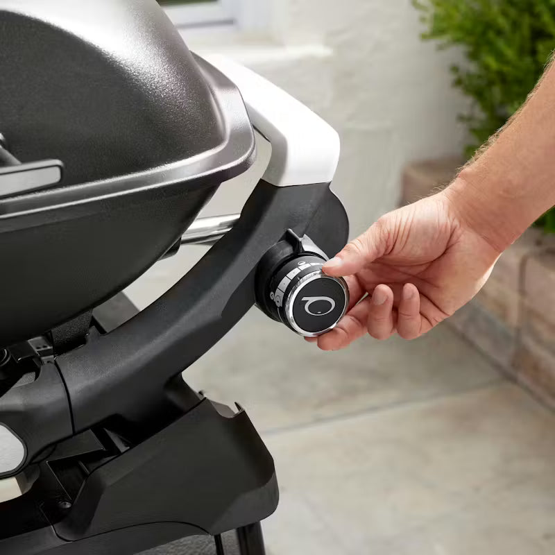 Weber Q 2200N With Side Tables and Compact Stand