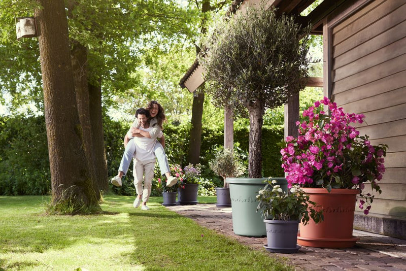 Elho Algarve Cilindro range – range lifestyle inspiration
