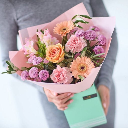 The Dreamy Moment flower arrangement – Newlands Flower Boutique
