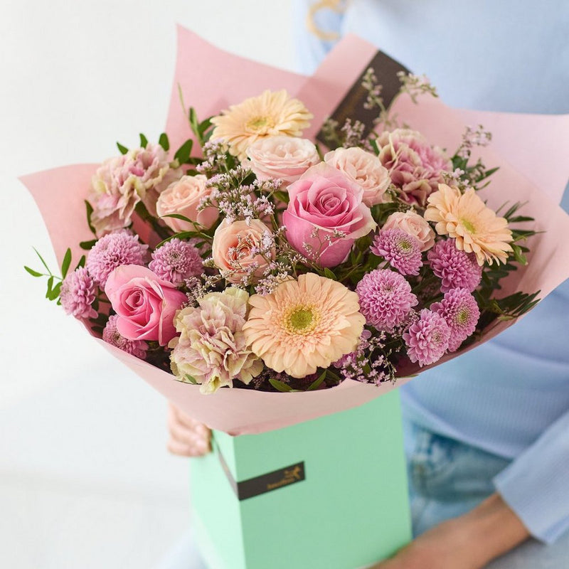 The Heartfelt Hello – Newlands Flower Boutique