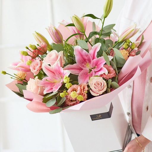 The Loving Lilies flower arrangement – Newlands Flower Boutique