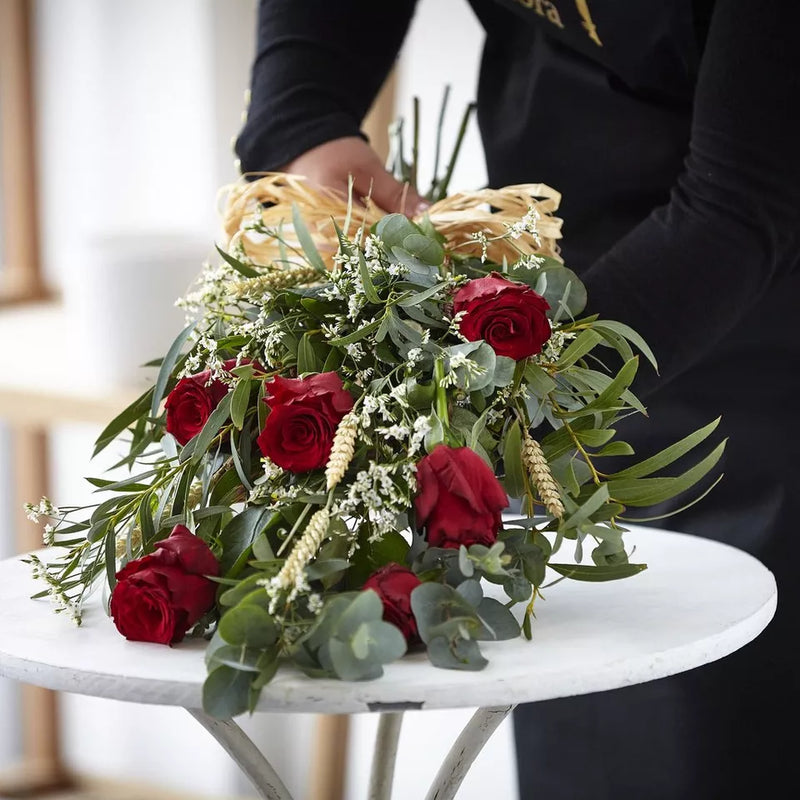 Simple Rose Sheaf Yellow