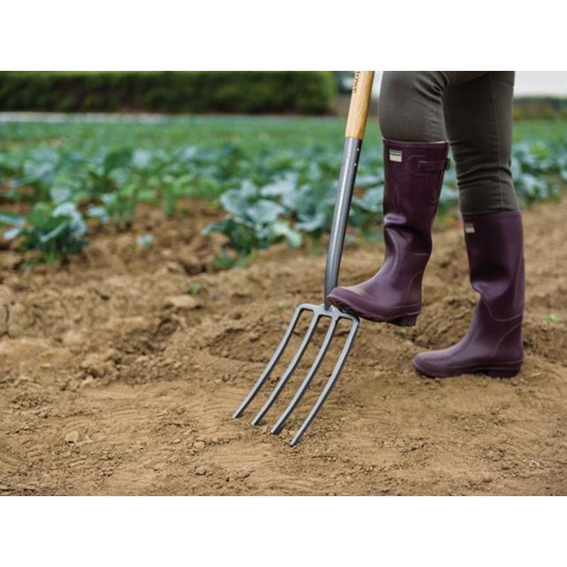 Kent and Stowe Carbon Steel Digging Fork