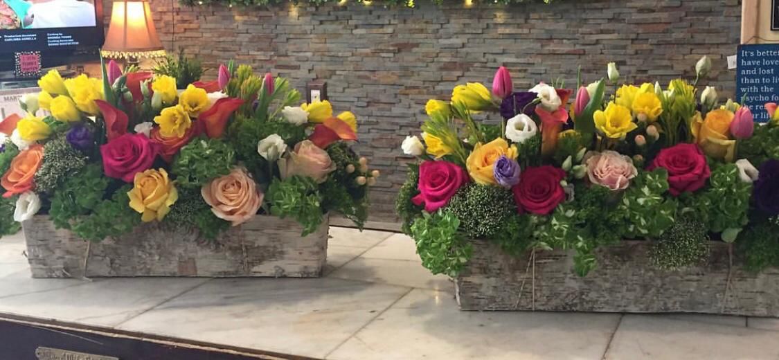 Long and Low Bark Centerpiece with a Mix of Flowers — Newlands Garden