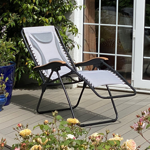 Light Grey Deluxe Zero Gravity Relaxer Chair